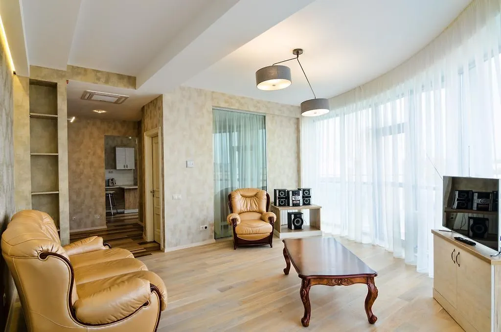 Leogrand Apartments Z Panoramoyu Lvova Ukraine